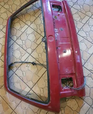 Volkswagen PASSAT B3 Tailgate/trunk spoiler