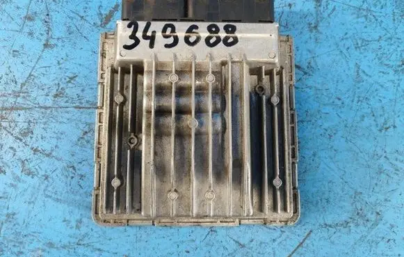 BMW 3 E92 E93 Engine control unit/module 12147583470