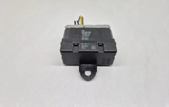 Peugeot 307 Seat heating relay 9638053380