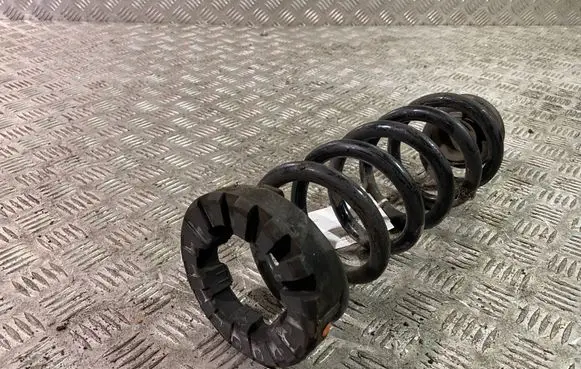 Jaguar XE Rear coil spring