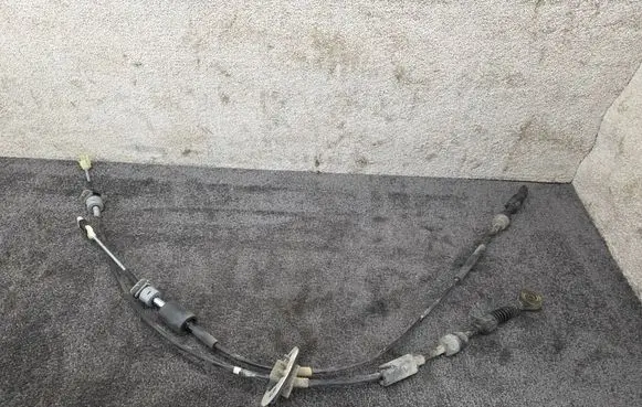 KIA Sportage Gear shift cable linkage 437943U450 3U4503J03