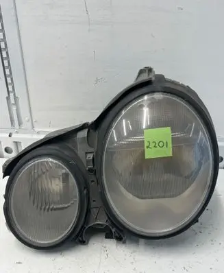 Mercedes-Benz E W210 Headlight/headlamp 15060700