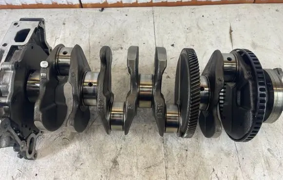 Opel Insignia B Crankshaft 55584458