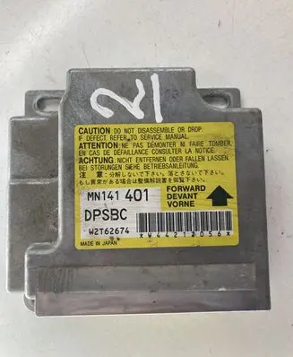 Mitsubishi Grandis Airbag control unit/module MN141401