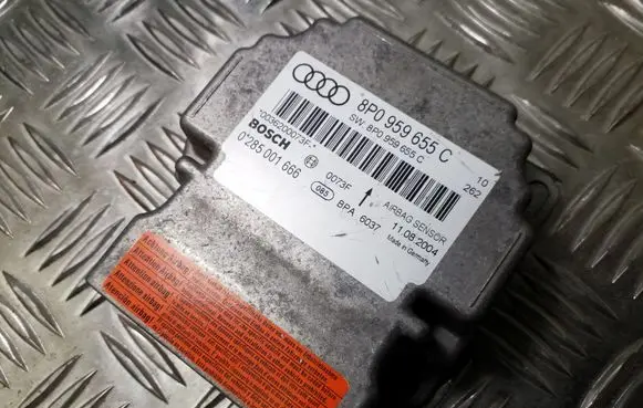 Audi A3 S3 A3 Sportback 8P Airbag control unit/module 8P0959655C