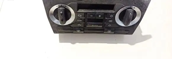 Audi A3 S3 8P Climate control unit 8p0820043ag a2c53010116