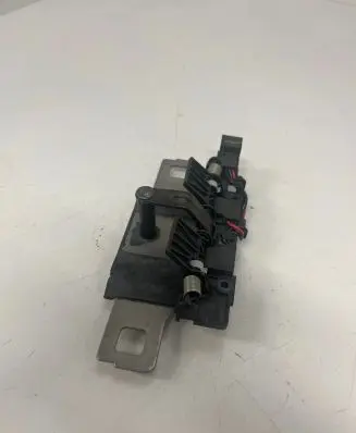 Audi Q7 4M Trunk lock loop 80A827507