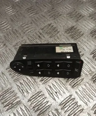BMW 5 E39 Electric window control switch 6904339