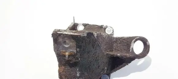 Audi A6 S6 C4 4A Engine mounting bracket