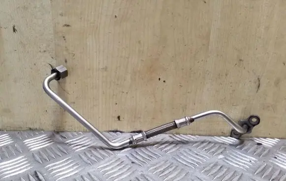 Volvo S70 V70 V70 XC Turbo turbocharger oiling pipe/hose