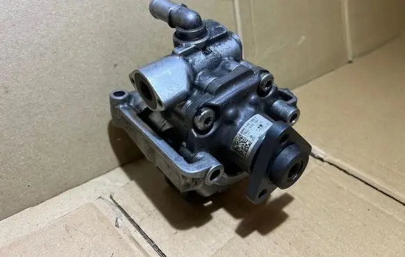 Audi Q5 SQ5 Power steering pump