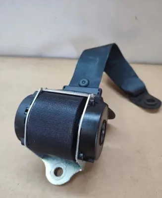 Mini One - Cooper Coupe R56 Rear seatbelt