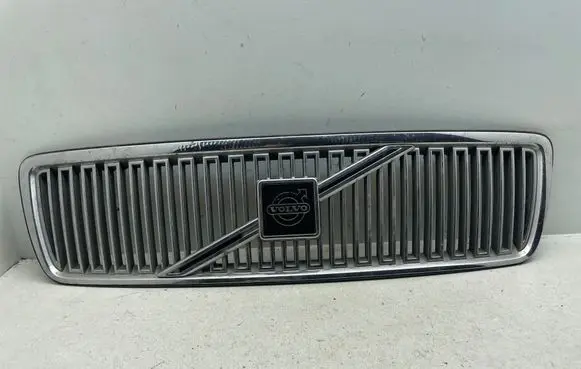 Volvo C70 Front bumper upper radiator grill 9127580