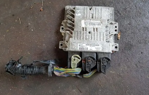 Ford Focus Engine control unit/module ECU BV61-12A650-NG