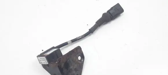 Volkswagen Phaeton ABS wheel speed sensor 3D0616576C 15179200302 3D0907651
