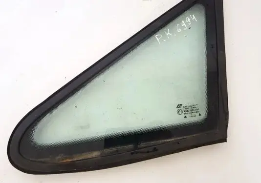 Ford Galaxy Front triangle window/glass 