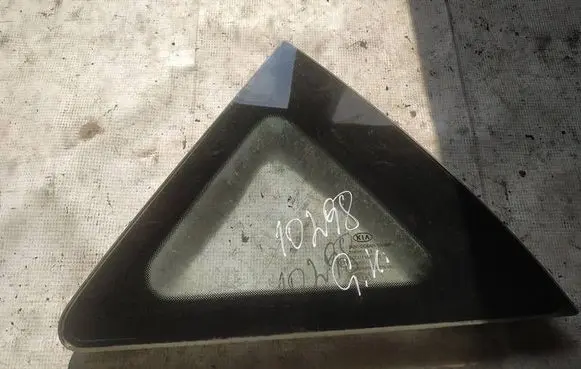 KIA Ceed Rear side window as2
