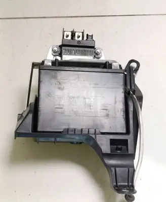 Mercedes-Benz C W205 Car battery A0009829508 A0009822023 A2055450940