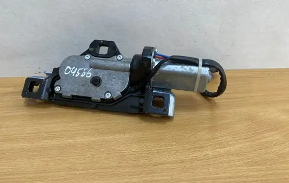 Tailgate/trunk/boot lift motor