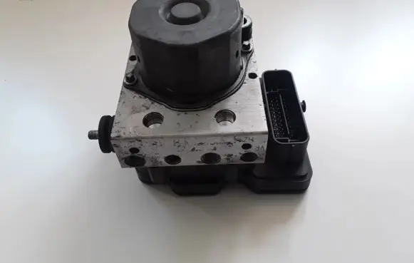 Audi A1 ABS Pump 6R0907379BK