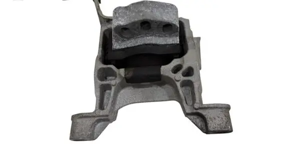 Mazda CX-5 II Engine mount bracket KE64