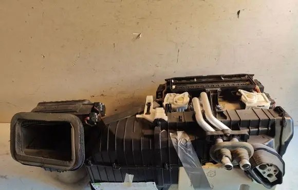 Audi A4 S4 B8 8K Interior heater climate box assembly 