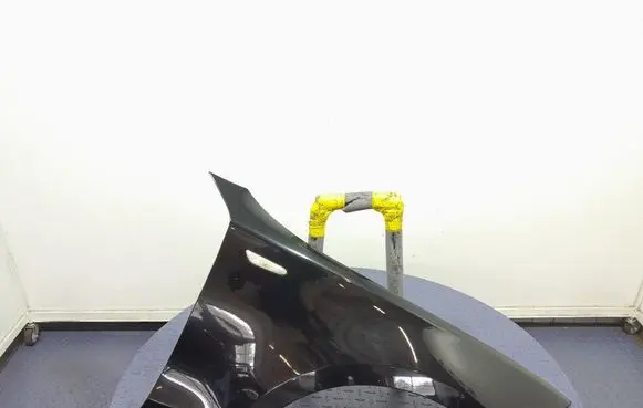 BMW 1 E82 E88 Fender