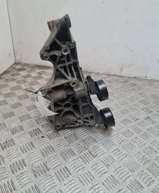 Generator/alternator bracket