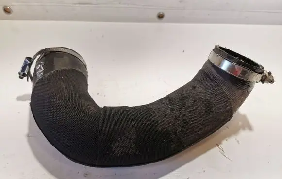 Audi A7 S7 4G Intercooler hose/pipe 4G0145709N