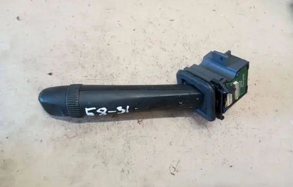 Volvo S60 Wiper control stalk 30669739