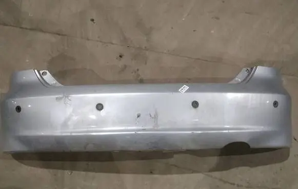 Honda FR-V Rear bumper pilkas