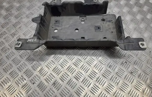 Ford Mustang VI Battery tray G273STO7DV