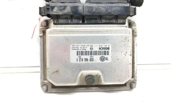 Volkswagen Golf IV Engine control unit/module ECU 038906012K