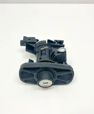 Mercedes-Benz SL R231 Tailgate/trunk/boot lock/catch/latch A2047500261 2047500261
