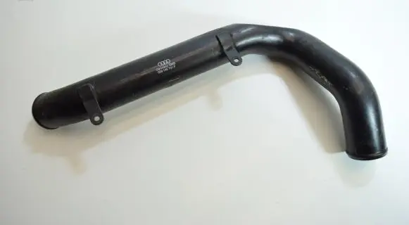 Audi A4 S4 B5 8D Intercooler hose/pipe 059145731F