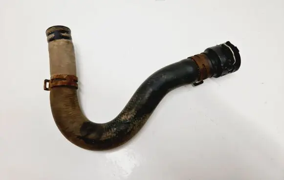 Skoda Octavia Mk3 (5E) Engine coolant pipe/hose