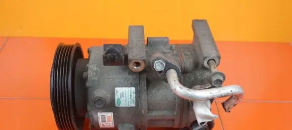 KIA Carens III Air conditioning (A/C) compressor (pump) F500PNBCA07 D4FD