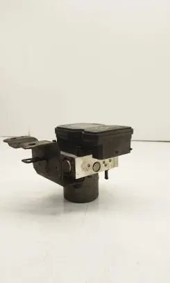 Hyundai i40 ABS Pump 589203Z910
