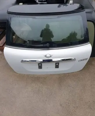 Mini One - Cooper Coupe R56 Truck tailgate 