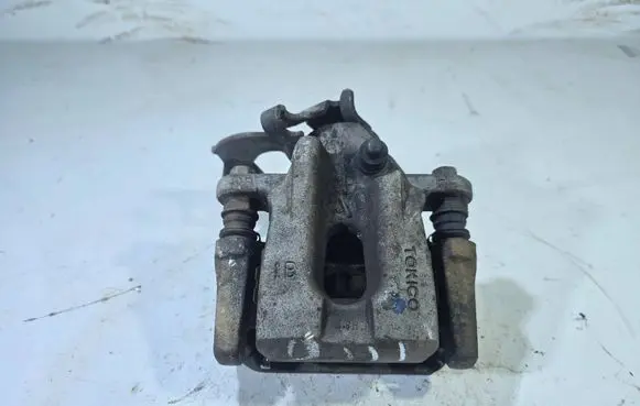 Toyota Prius (XW30) Rear brake caliper TOKICO