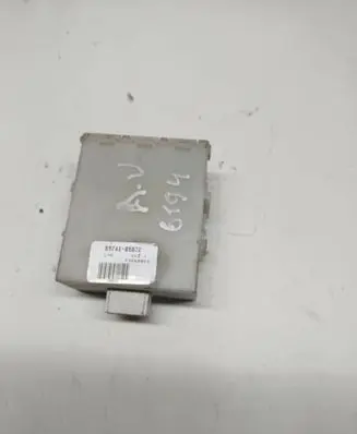 Toyota Avensis T250 Door control unit/module 8974105070 73668012