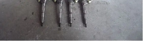 Audi Q5 SQ5 Fuel injector 04L130277P