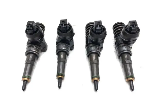 Audi A3 S3 8P Fuel injectors set 038130073BQ