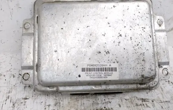 Chrysler 300 - 300C Central body control module P04692028AH
