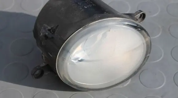 Toyota RAV 4 (XA30) Front fog light 812100D040