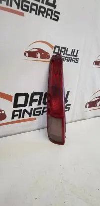 Nissan X-Trail T30 Rear/tail lights HH875