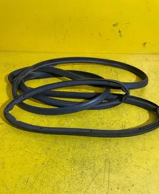 Ford Galaxy Rubber seal loading door RZ5R12P2K3