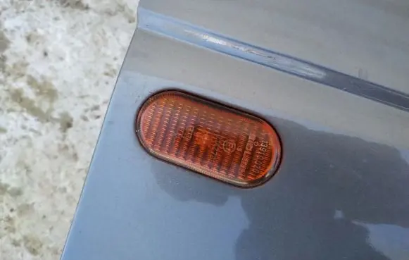 Renault Scenic I Front fender indicator light