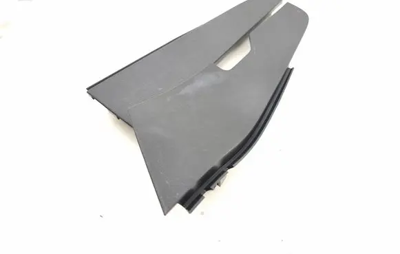 Nissan Leaf II (ZE1) Centre console side trim front 968P15SK0B 968PC5SK0B