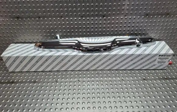 Fiat 500 Trunk door license plate light bar S26337867 0735516207